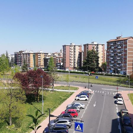 Sweet Home Milano B&B Сан-Донато-Миланезе Экстерьер фото